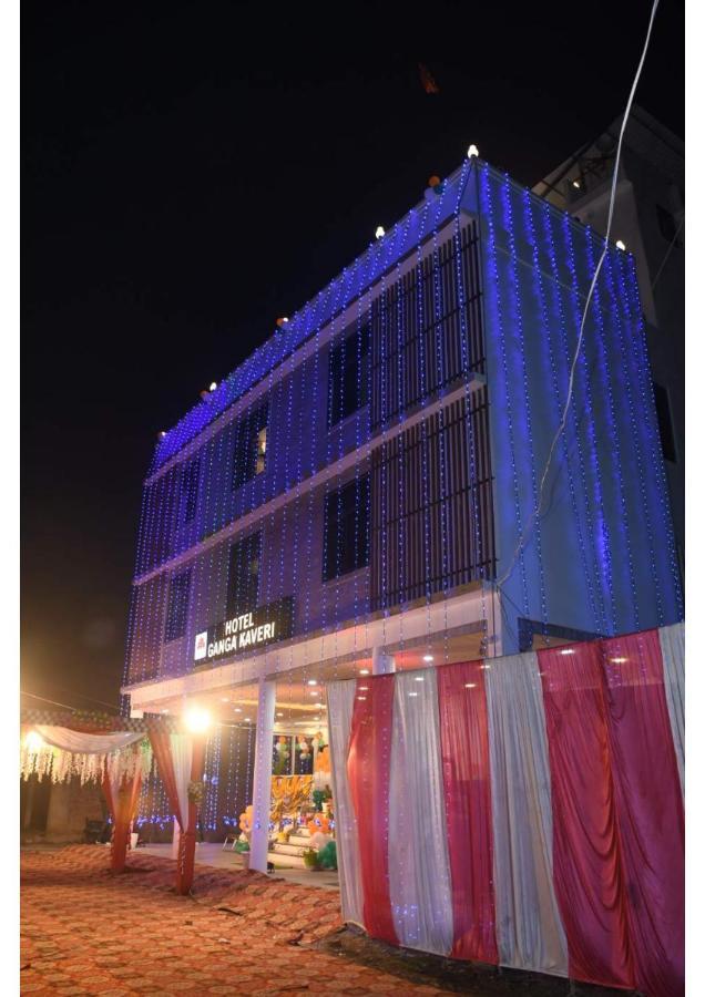 Hotel Ganga Kaveri Varanasi Exterior photo